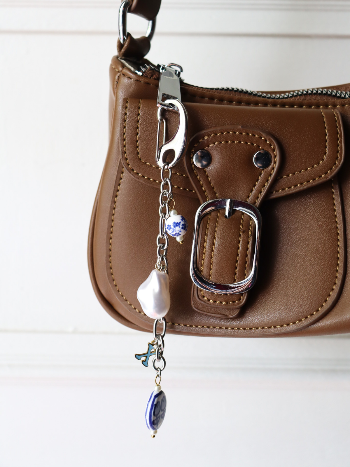 Custom keychain (single base)