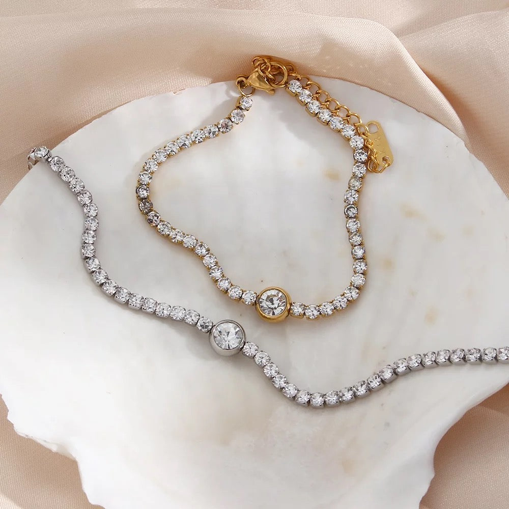 Bling circle bracelet