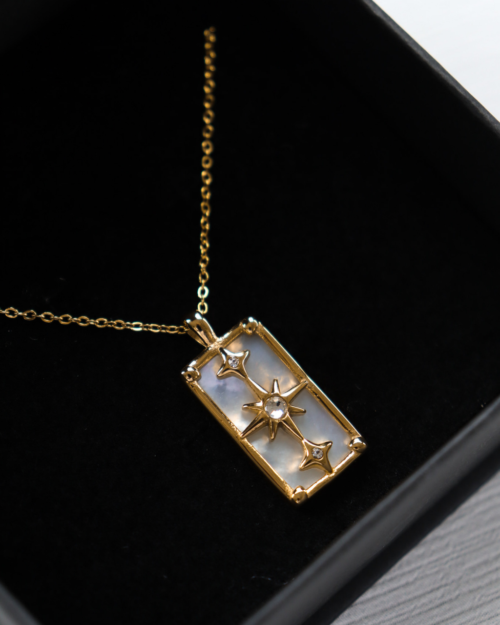 Starry tarot chain