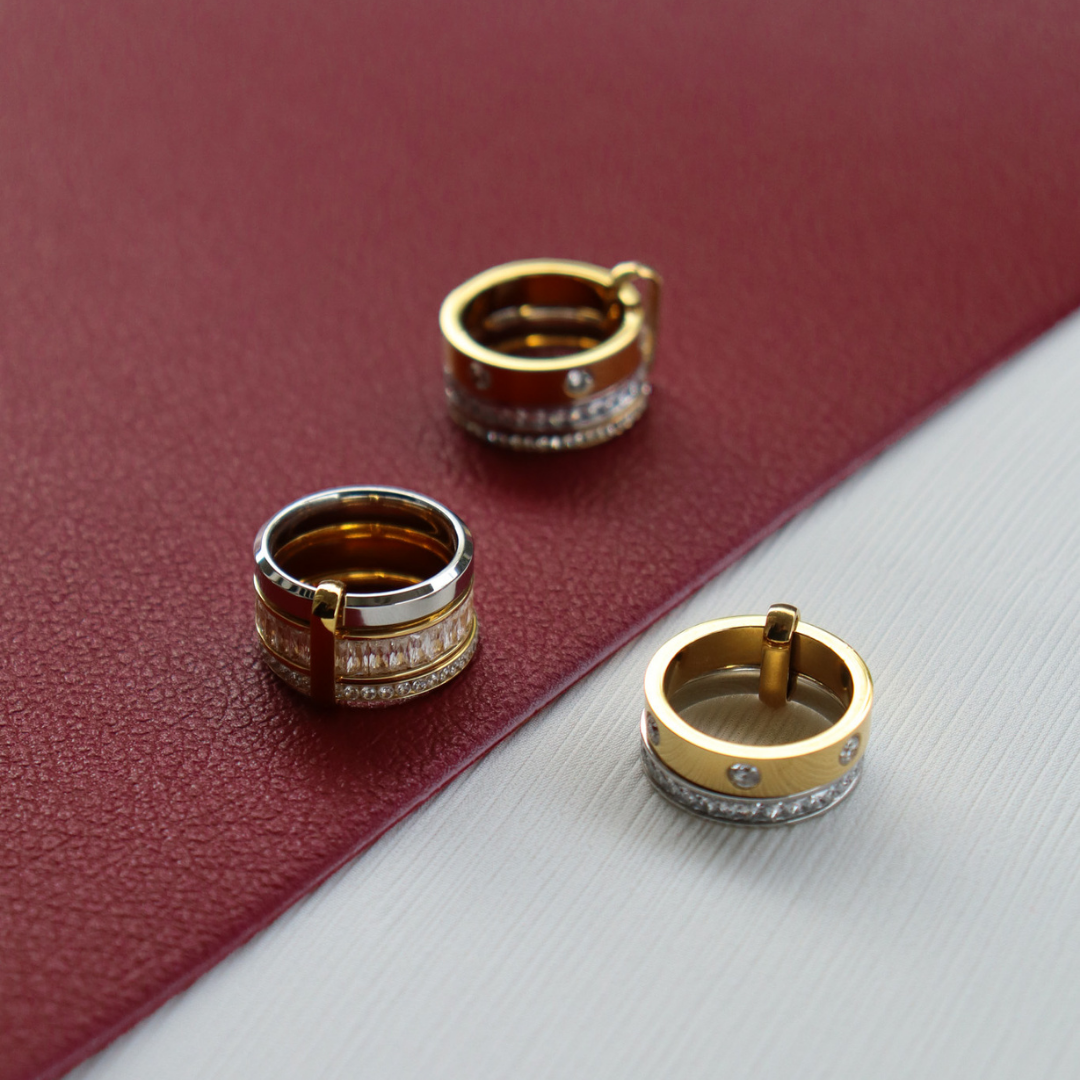 Stacked tennis rings