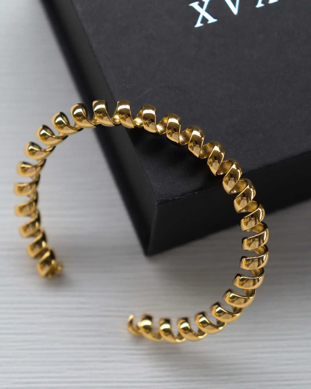 Lunar embrace bangle