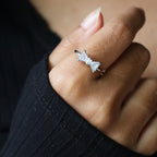 Crystal ribbon ring