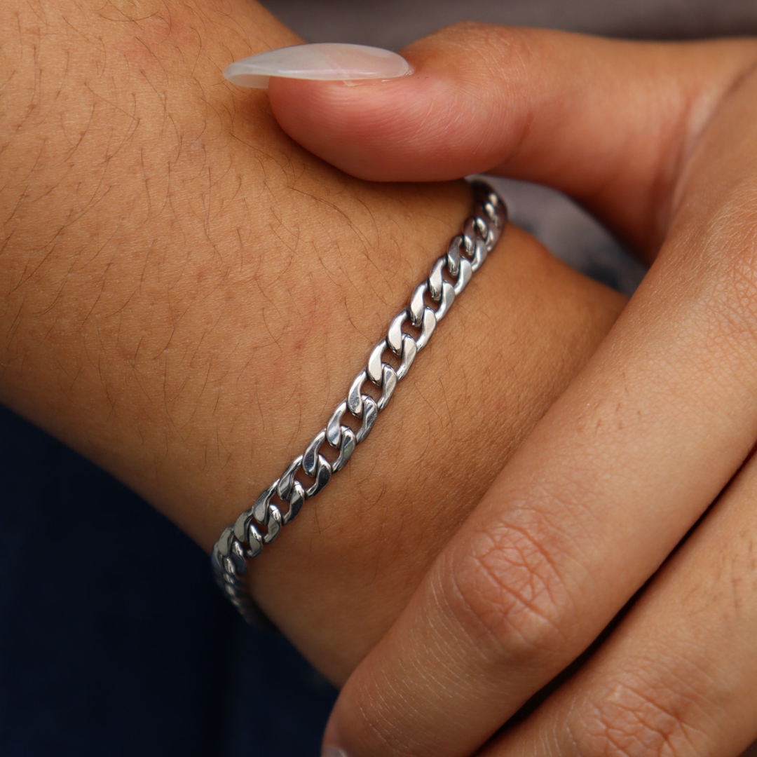 Flat cuban bracelet