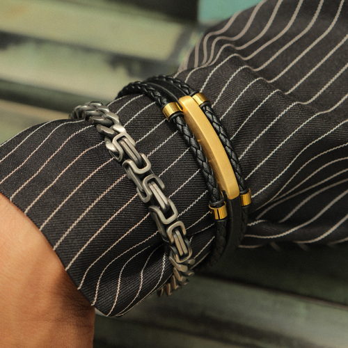 Apex bracelet