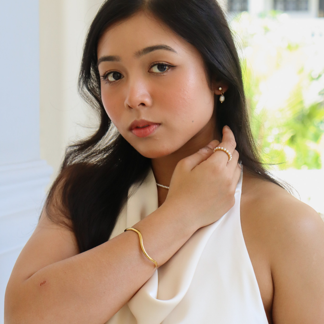 Pearl drop ring
