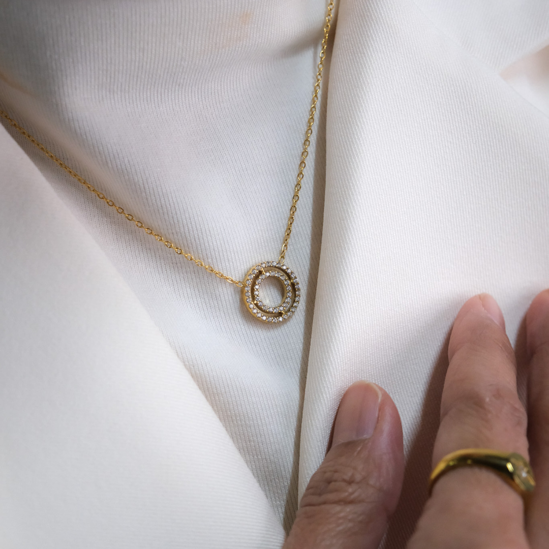 Halo chain