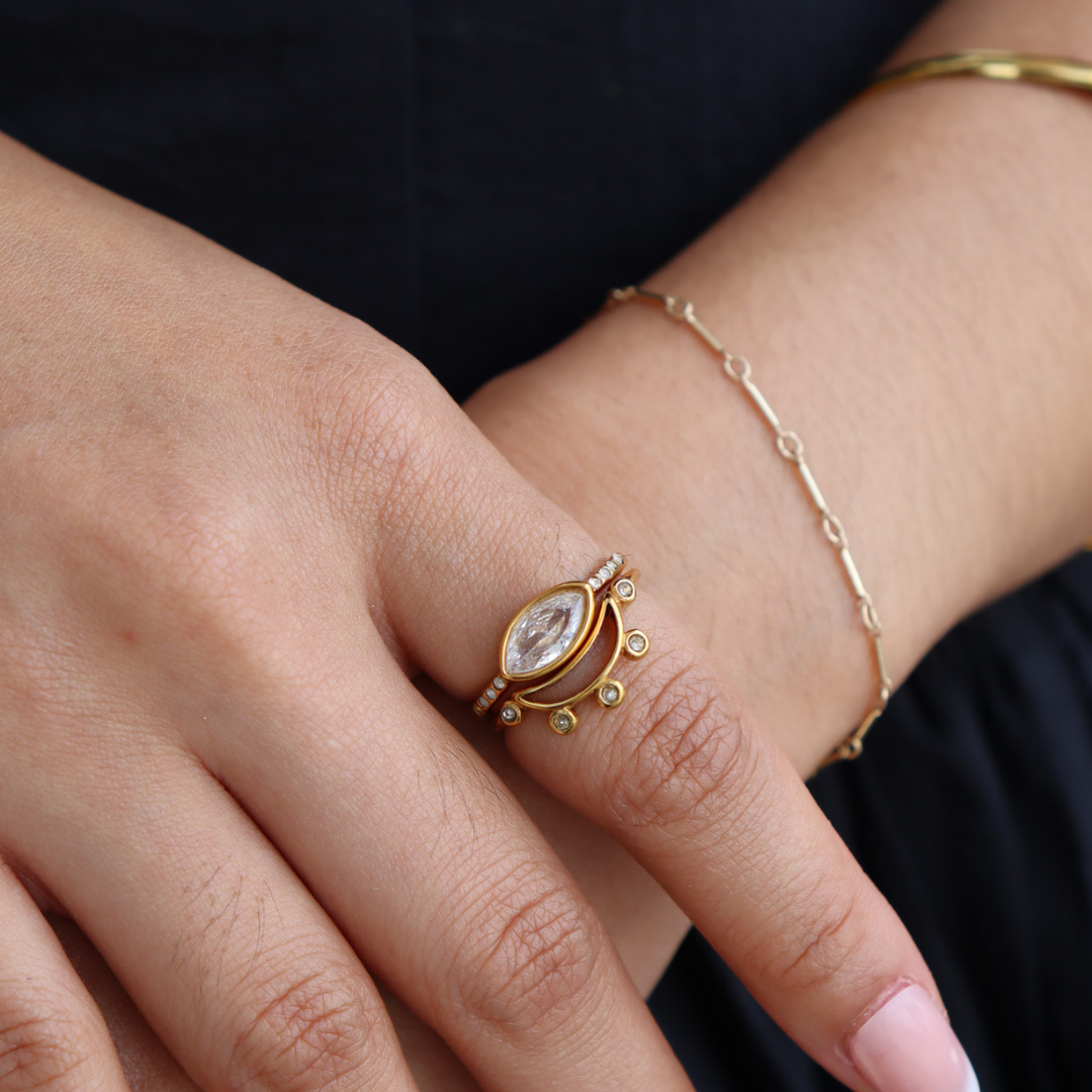 Sunrise ring
