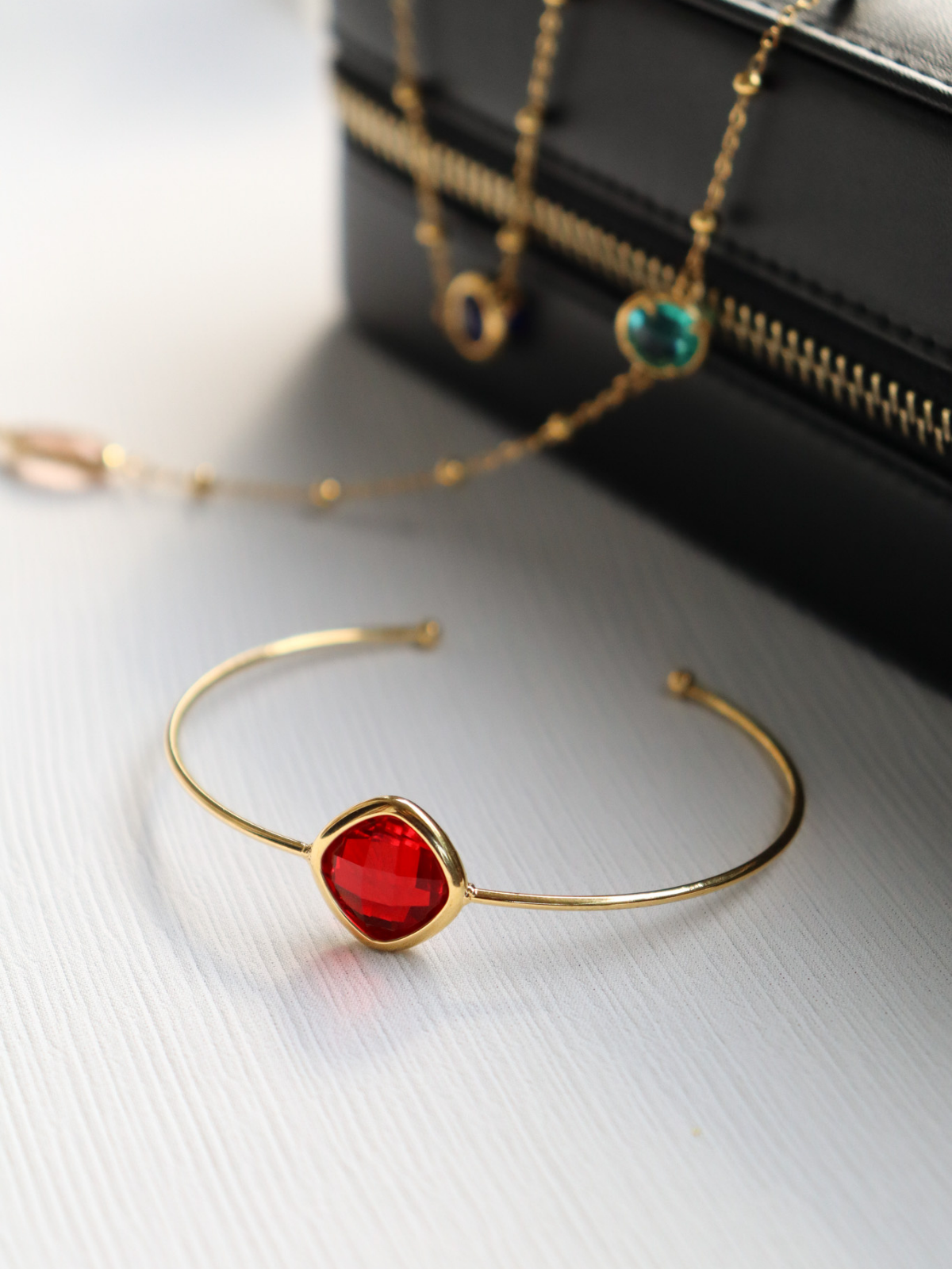 Shan bangle