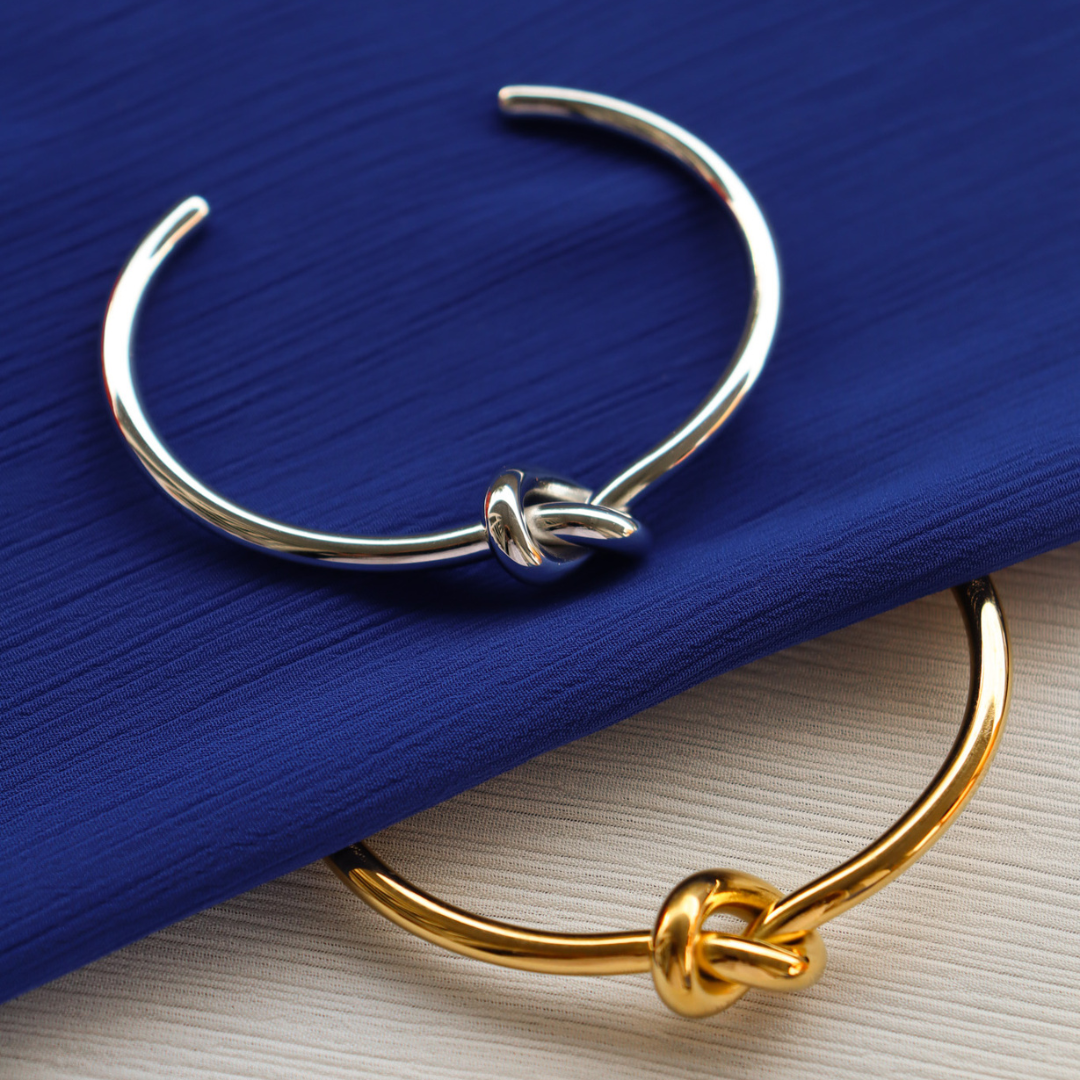Knotted bangle