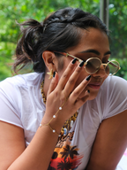 Pearl hand chain
