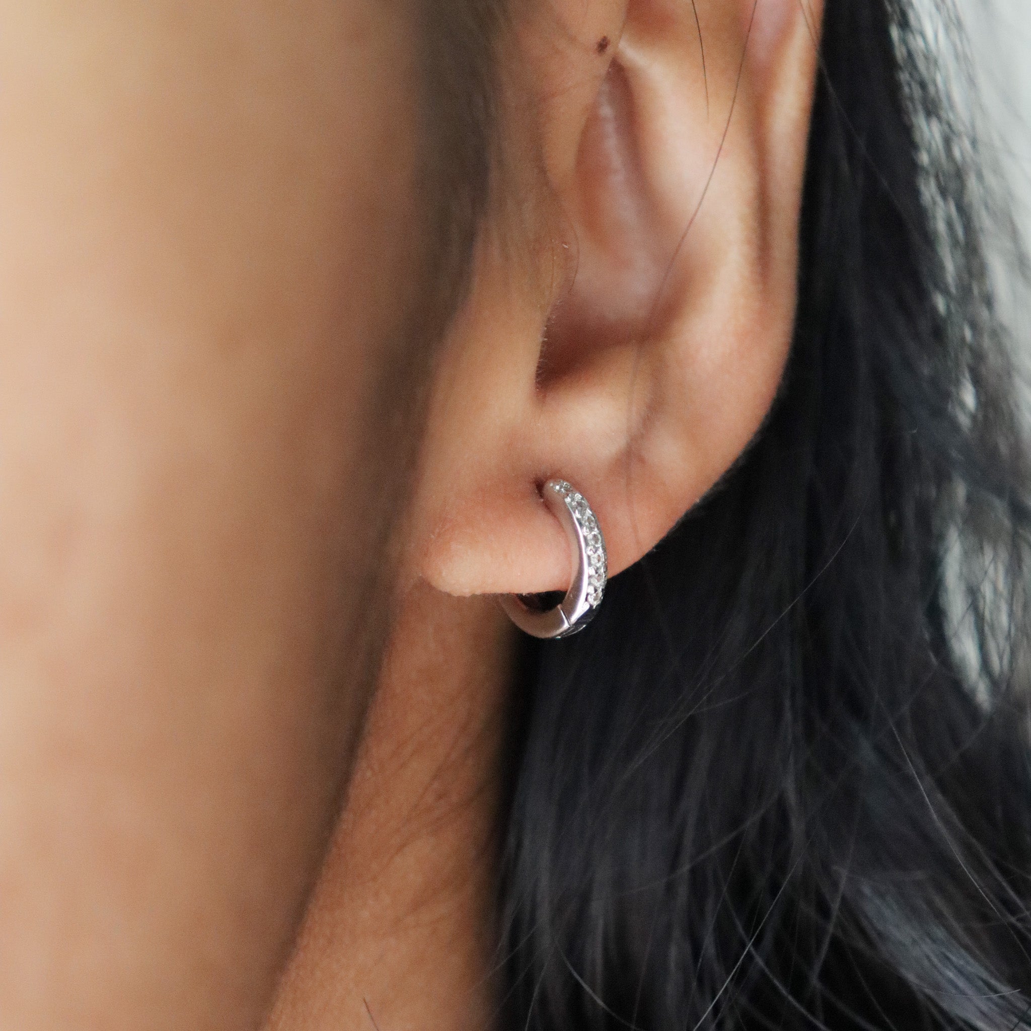 925 circle diamond hoops