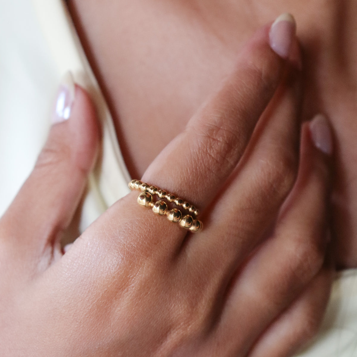 Bubble spiral ring