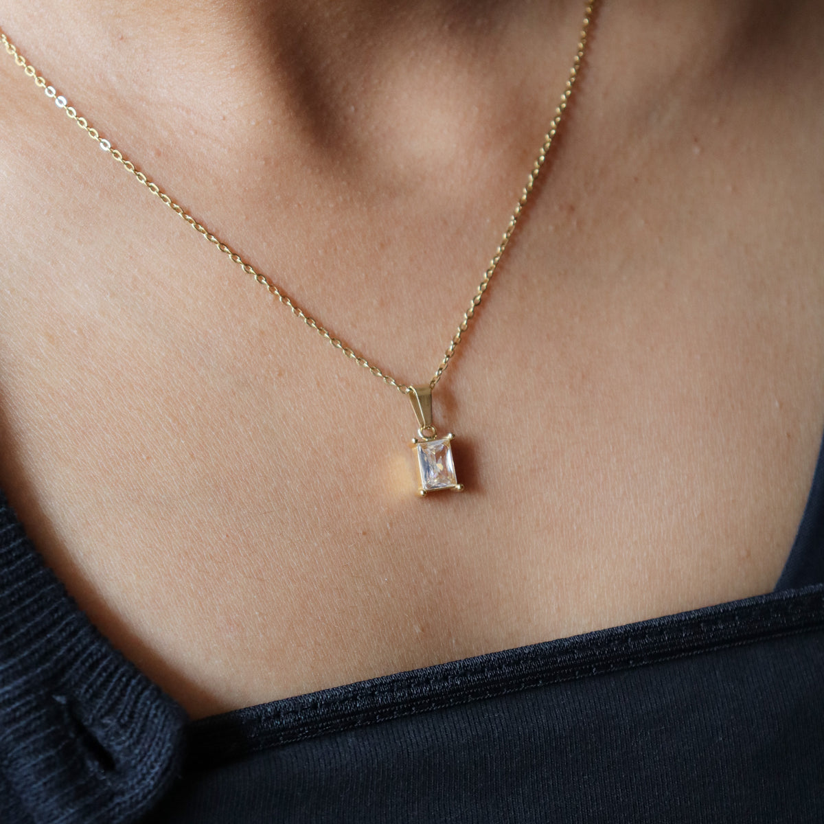 Cool sis chain
