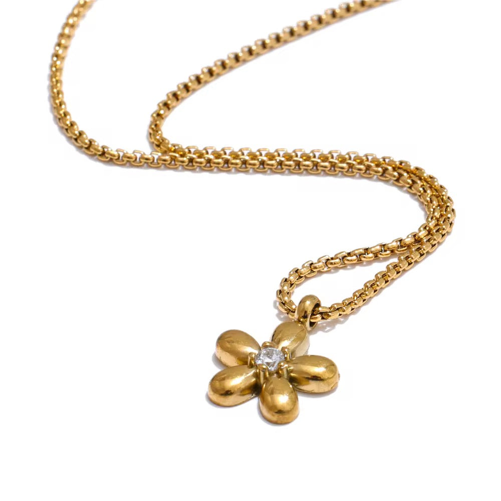 Dainty flower chain