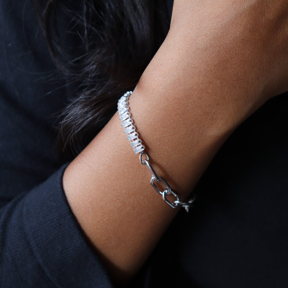 Diamond link bracelet