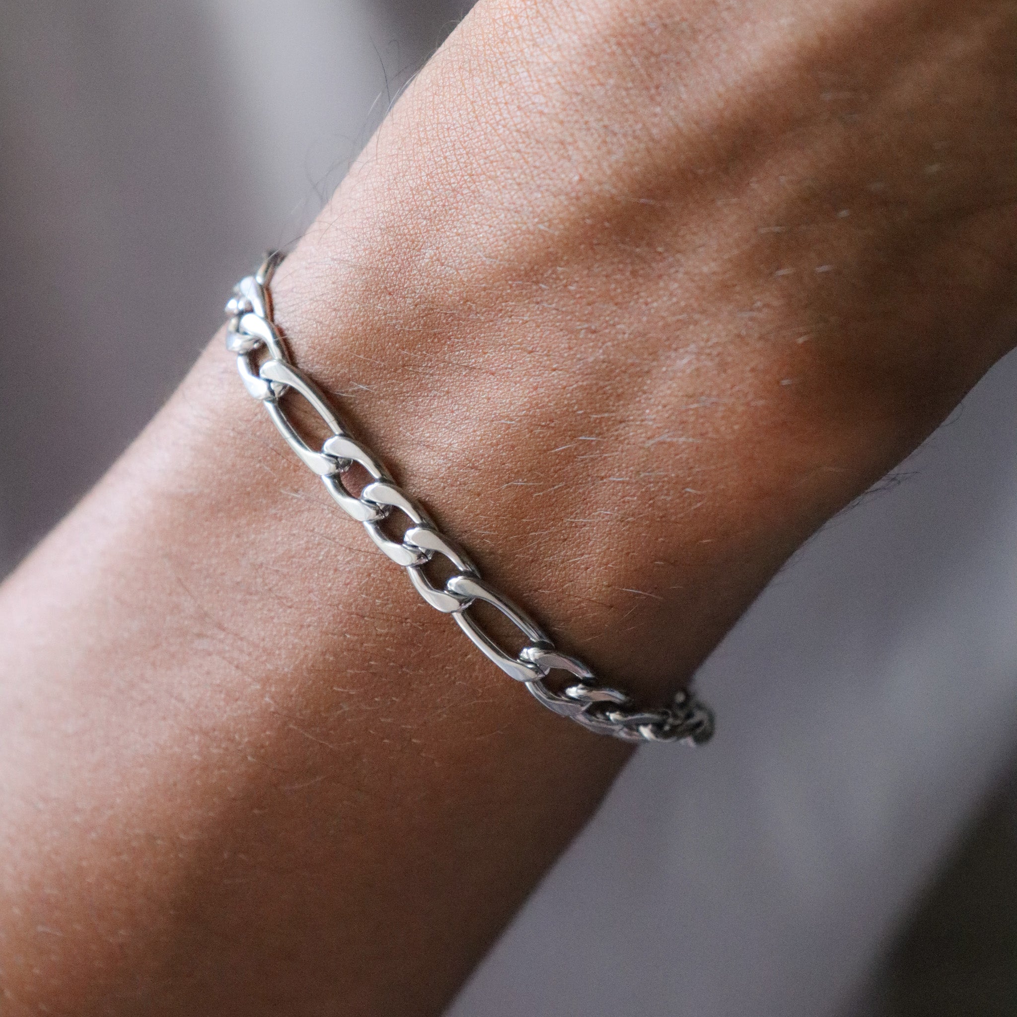 Figaro bracelet