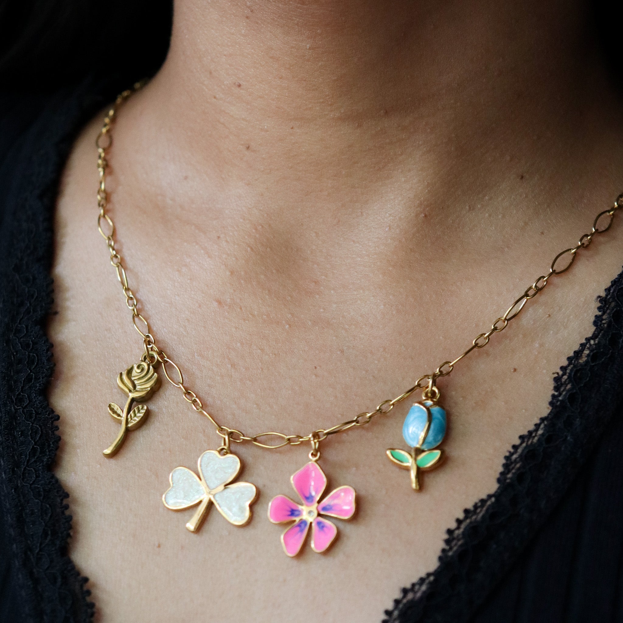 Flowers charms