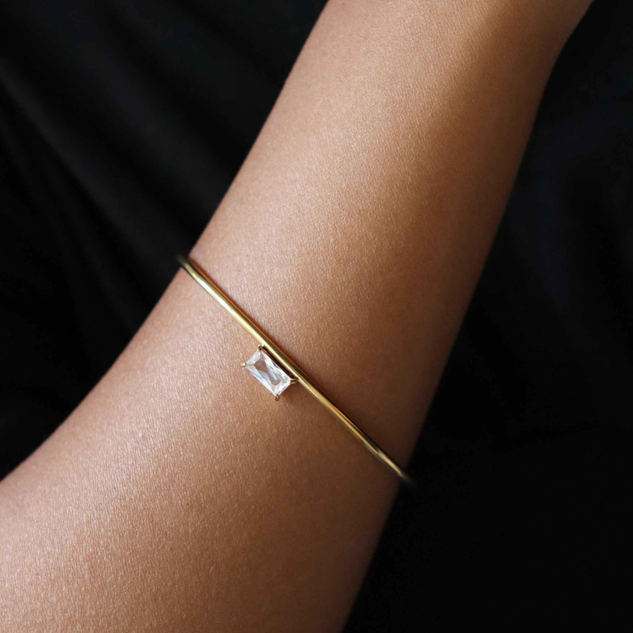 Cosmic bangle