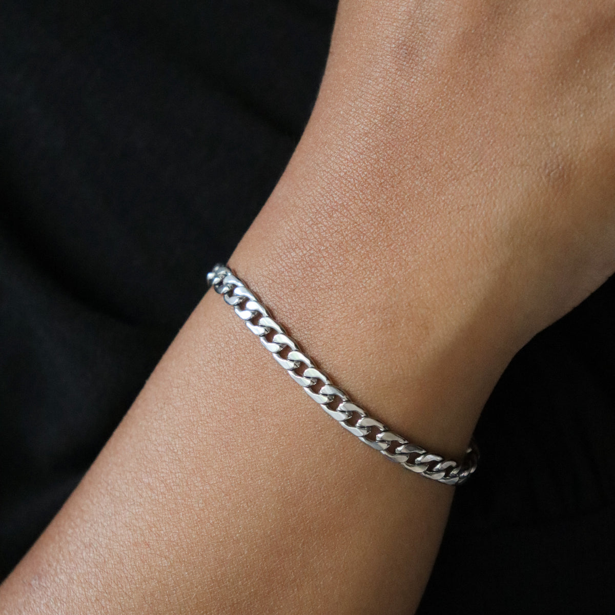 Flat cuban bracelet