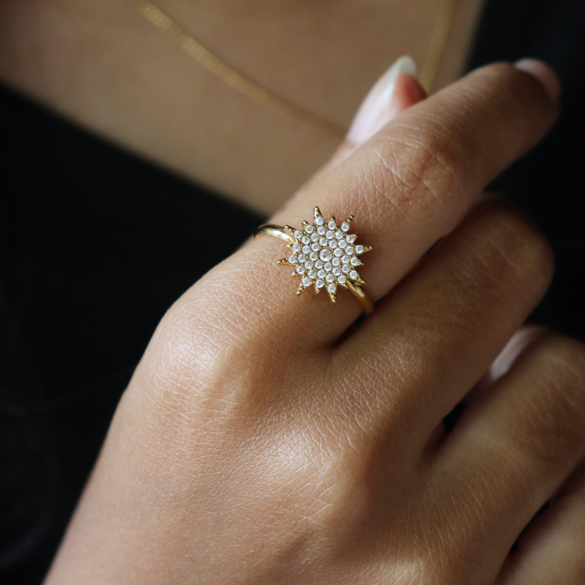 Lumiere ring