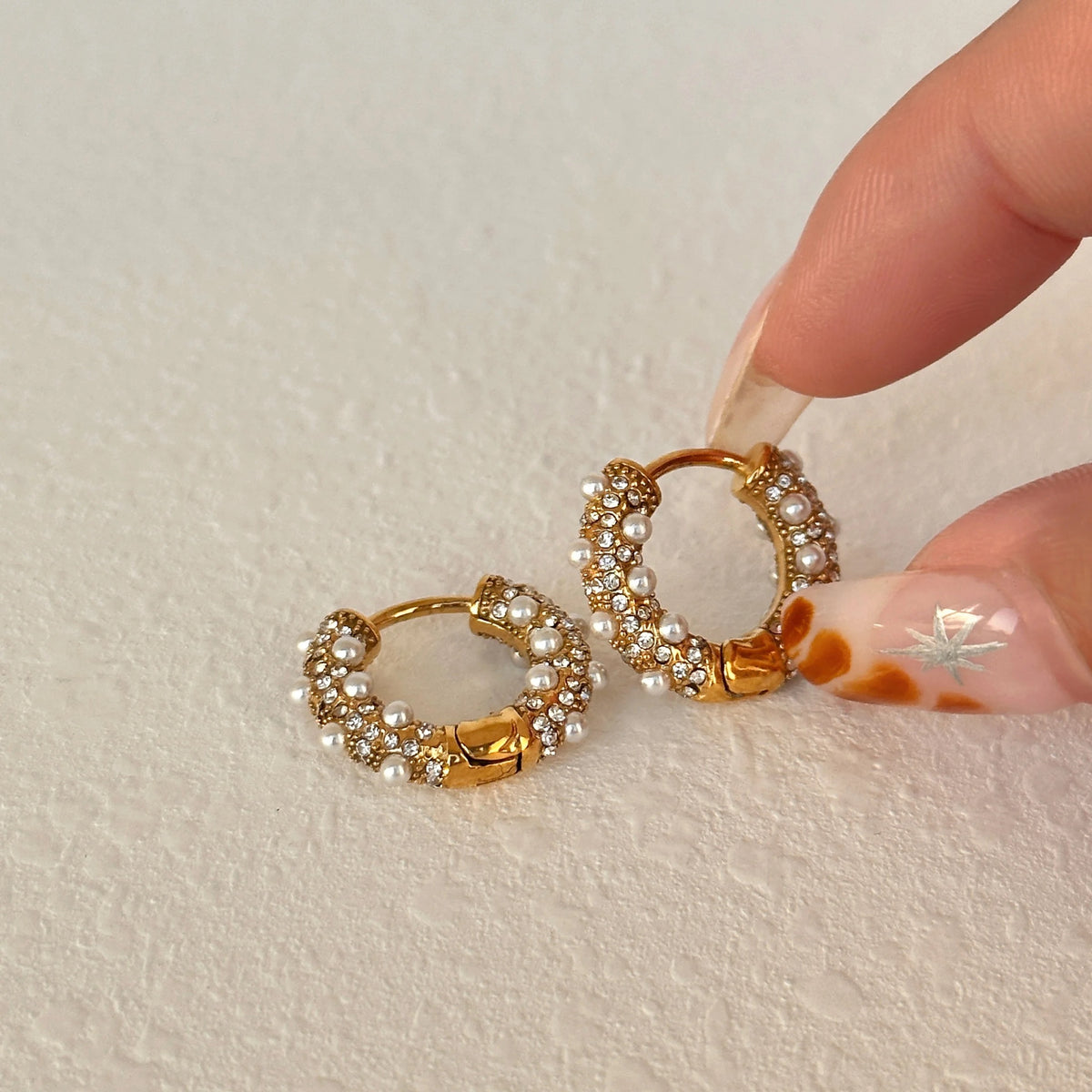 Pearl blast hoops