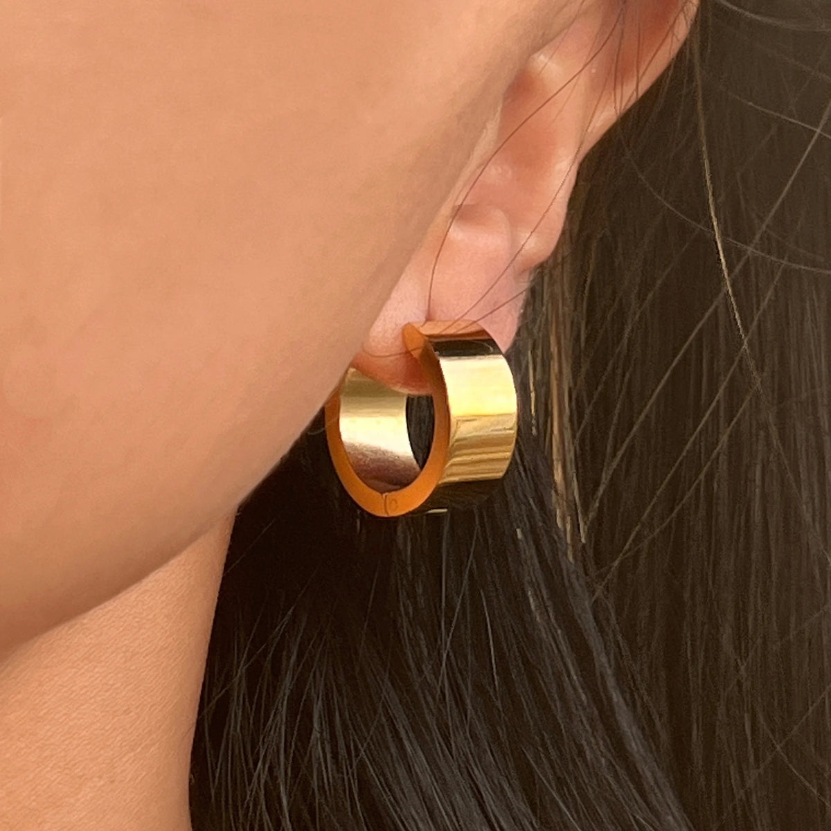 Solid gold hoops