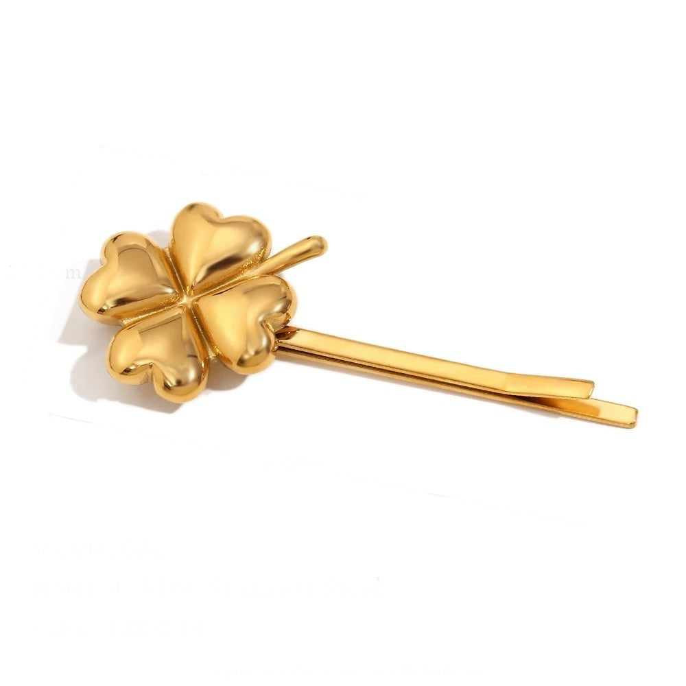 Clover hair pin