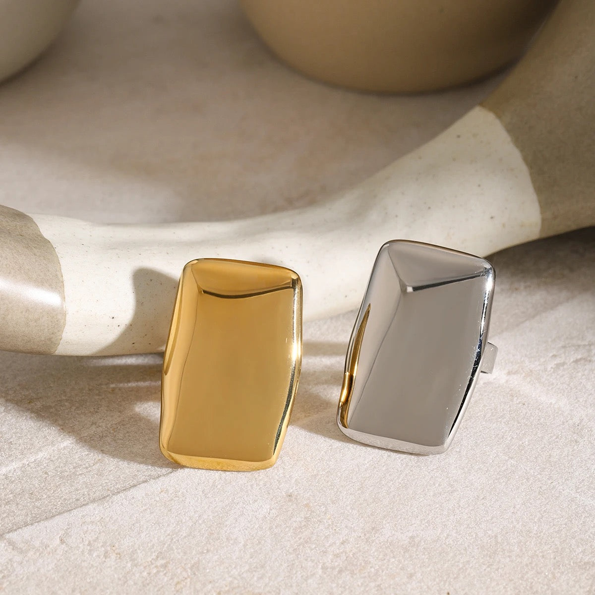 Bold rectangle ring