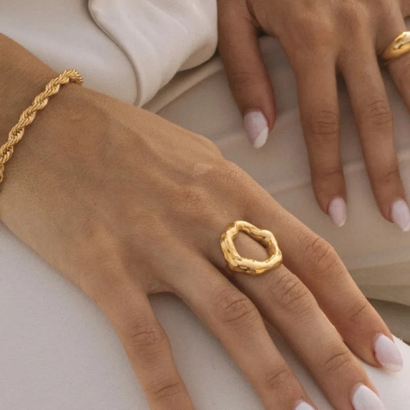Sultan ring