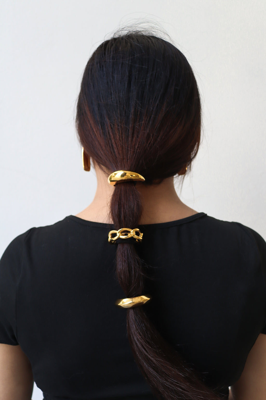 Armour hair tie