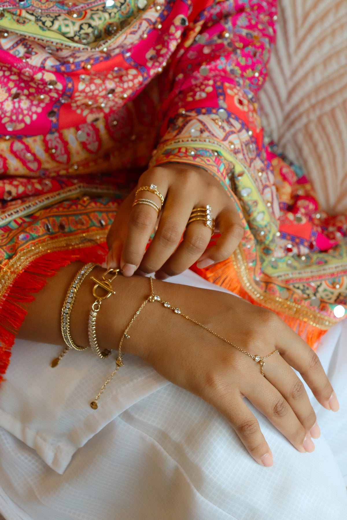 Bling drop hand chain (V2)