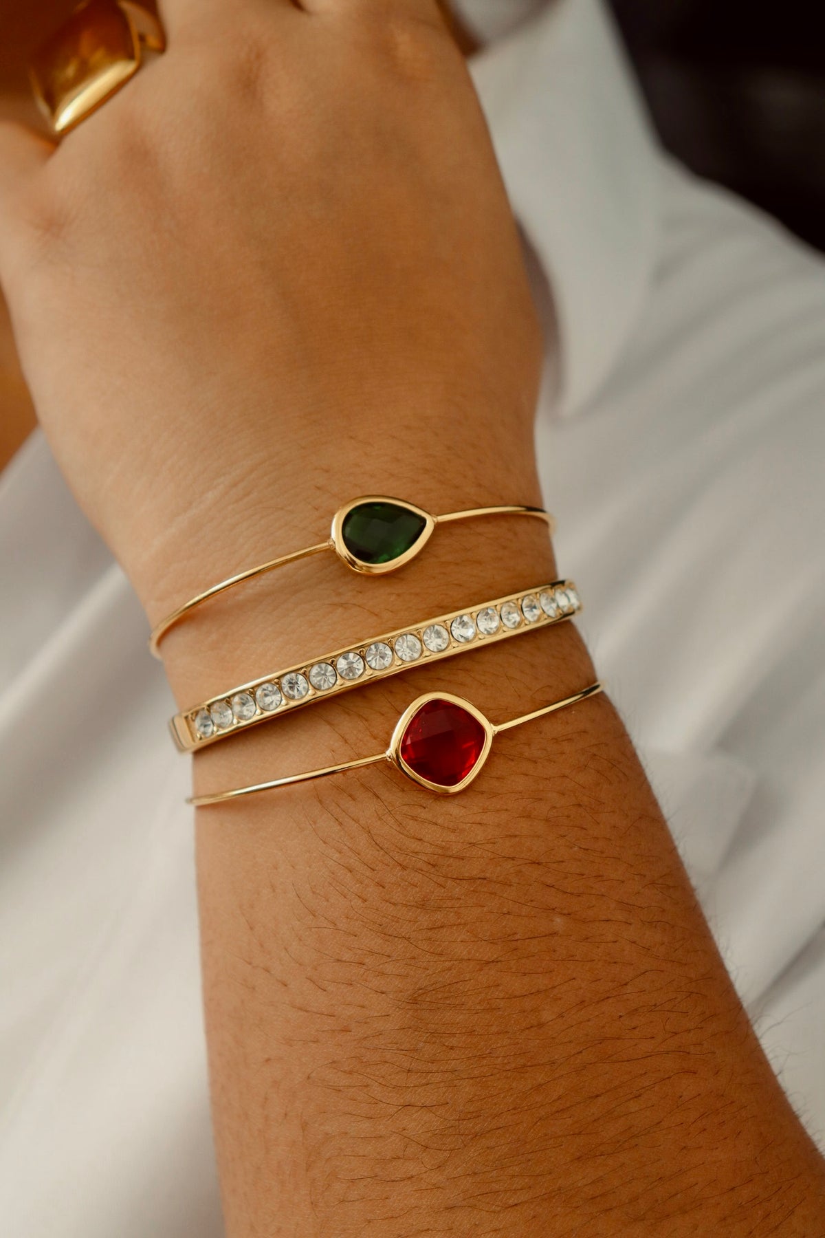 Shan bangle