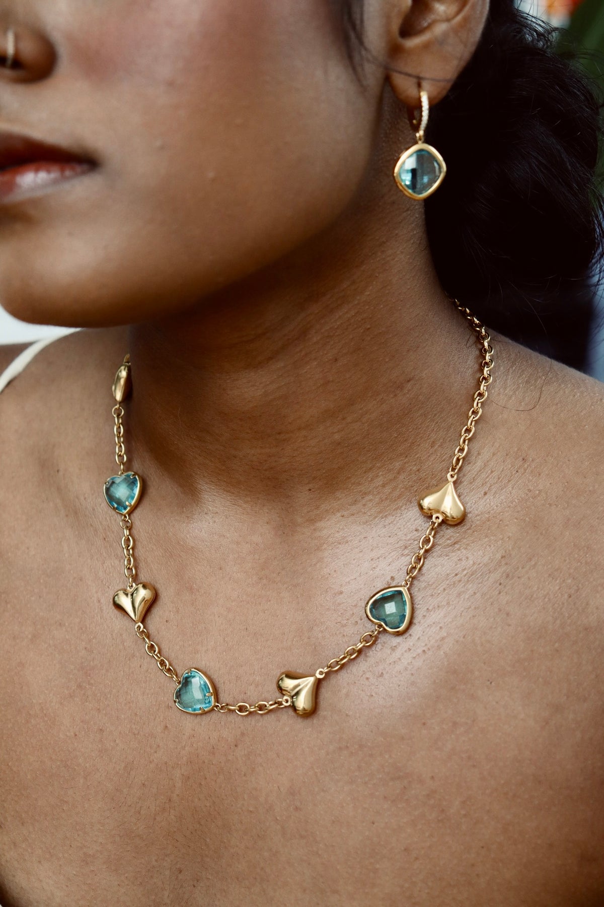 Blue love gem chain