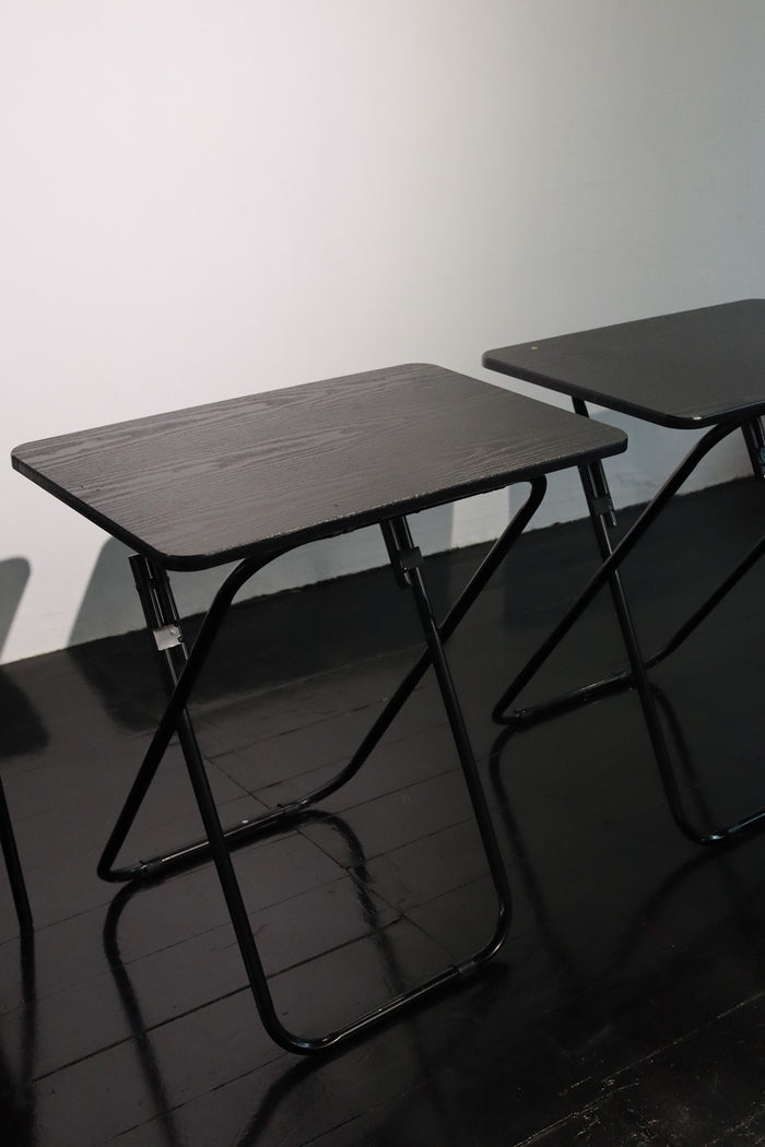 Black foldable tables × 10