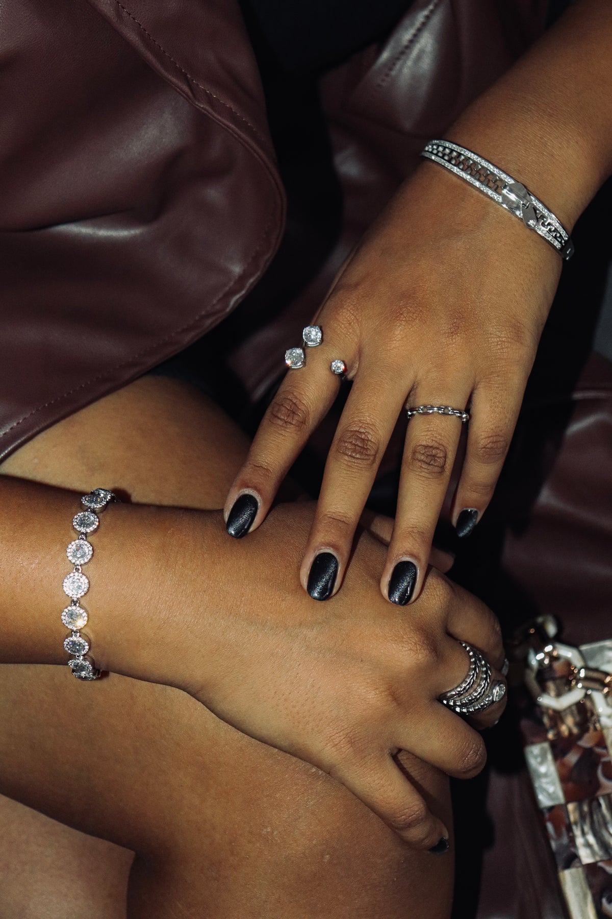 Razzle dazzle ring