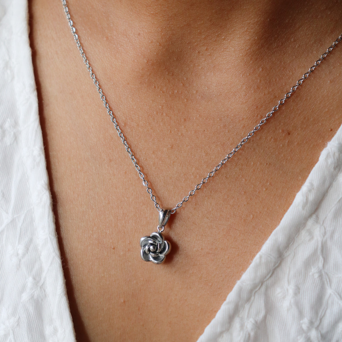 Little rose chain