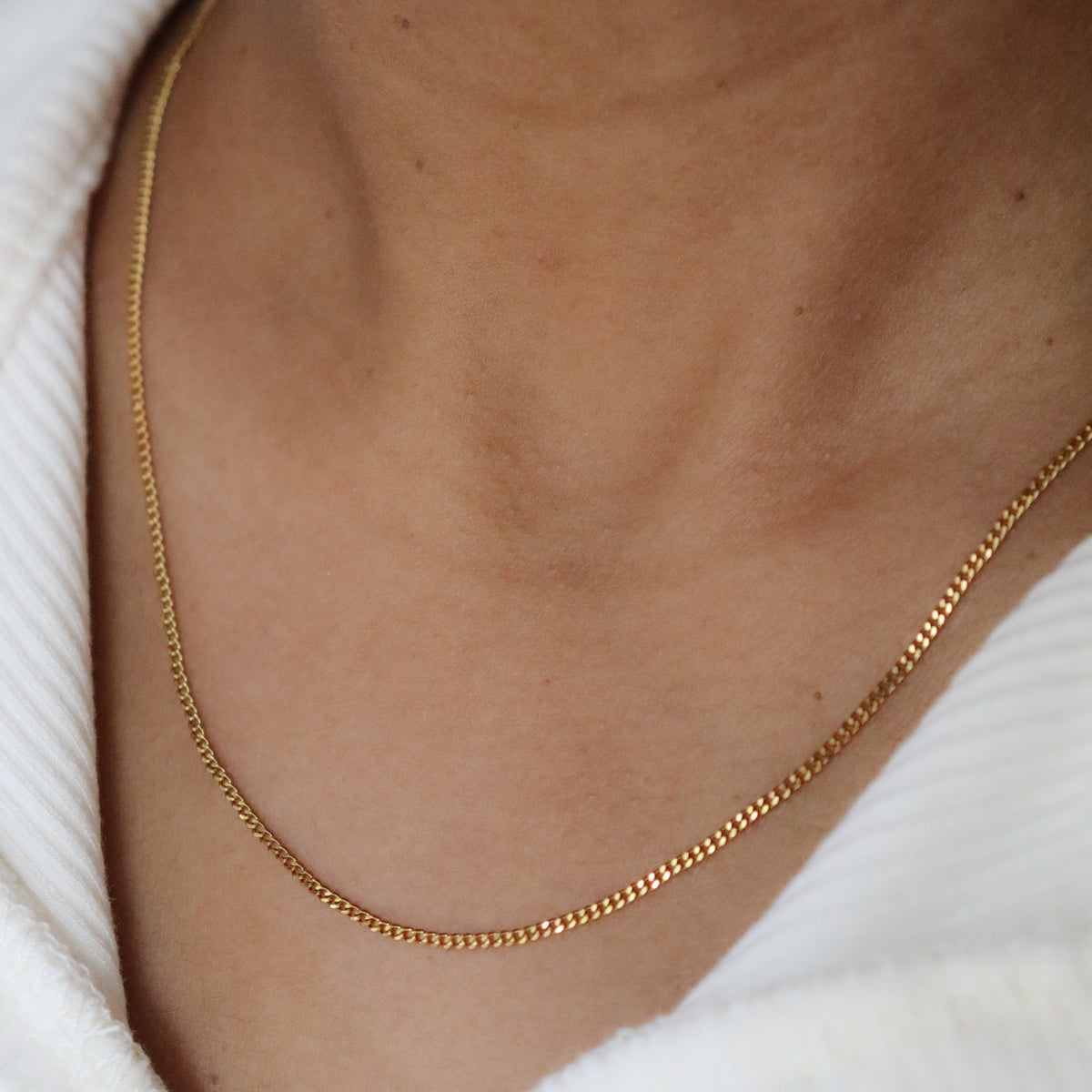 Filler chains (charm chains)