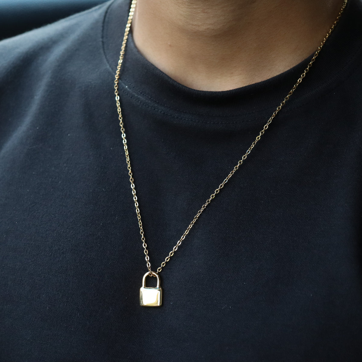 Minimal lock chain