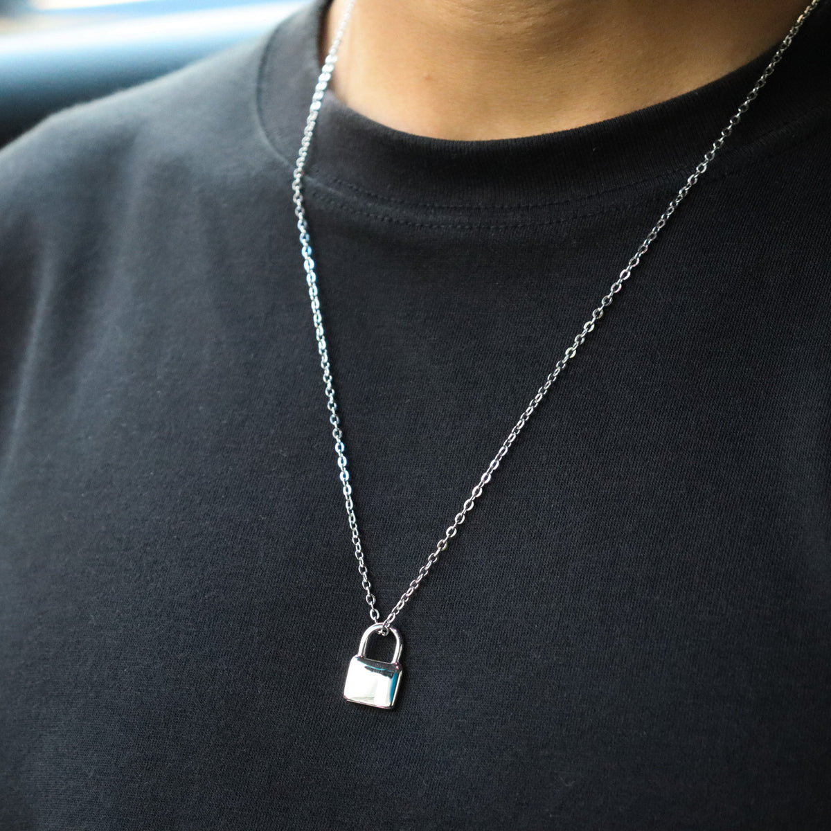 Minimal lock chain