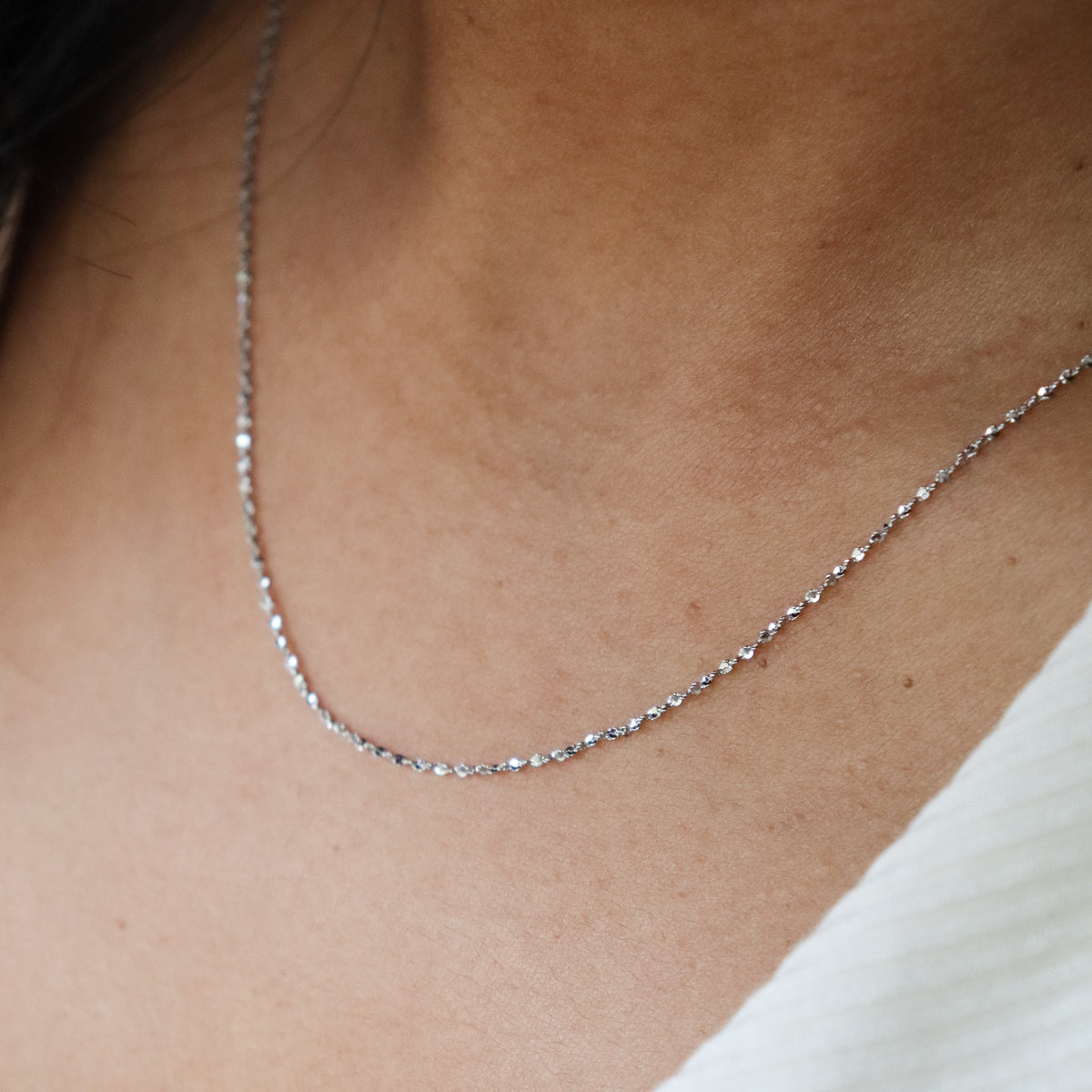 Filler chains (charm chains)