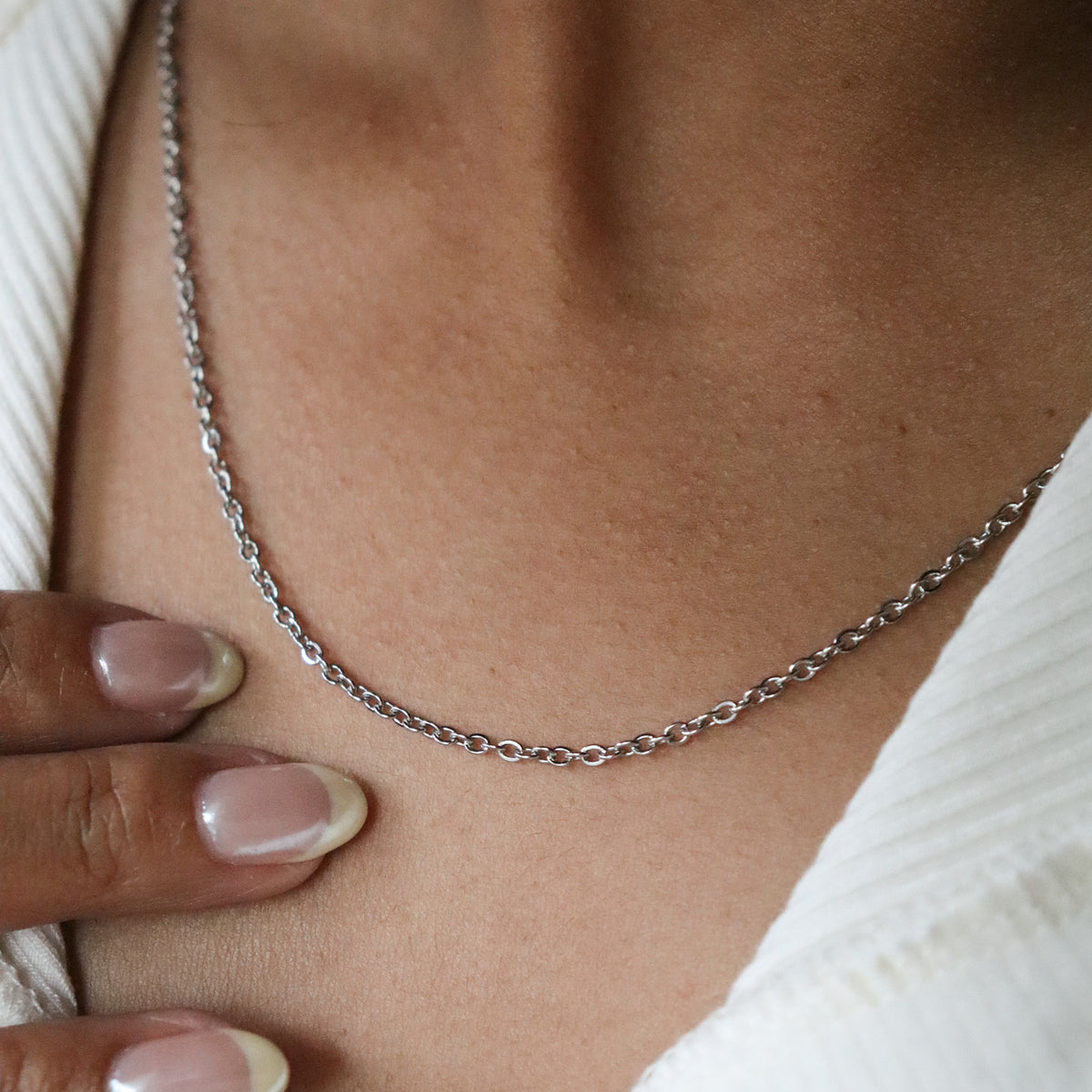 Filler chains (charm chains)