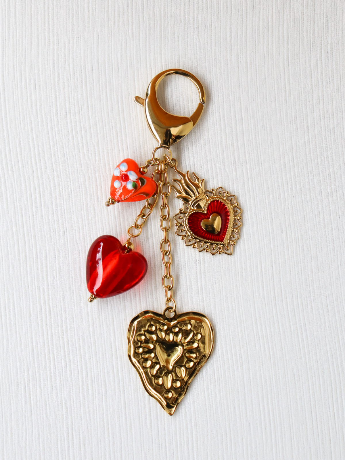 Queen of hearts keychain