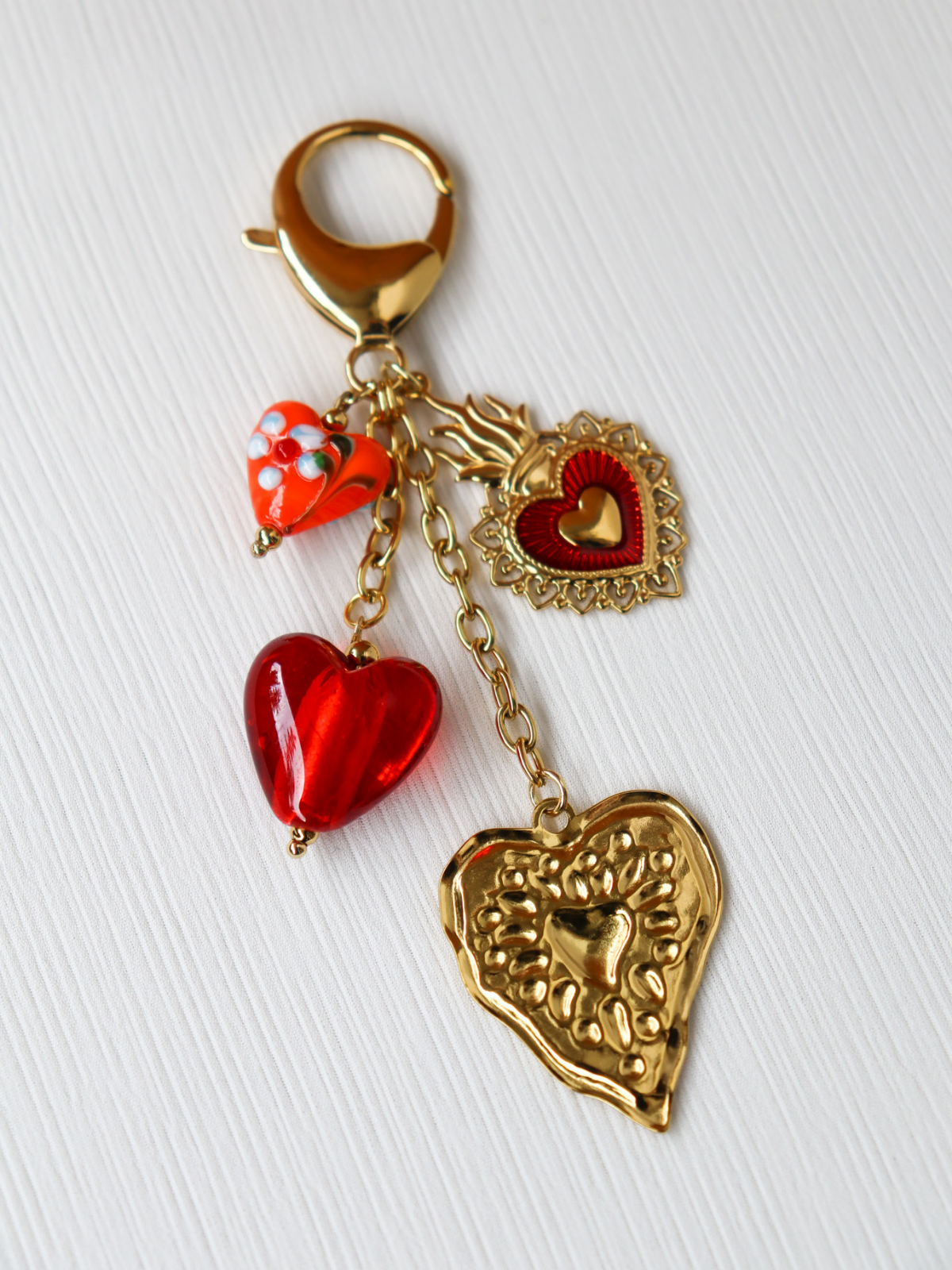 Queen of hearts keychain