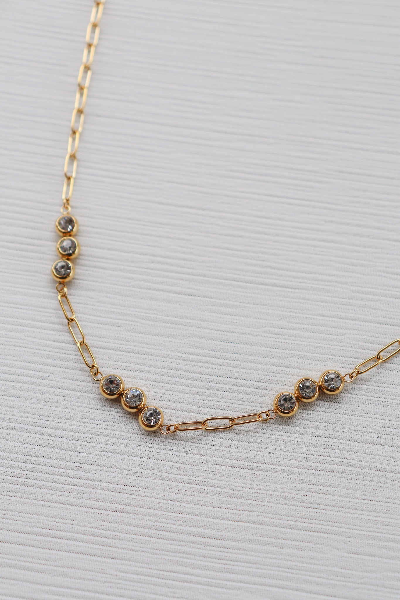 Quiet stars chain