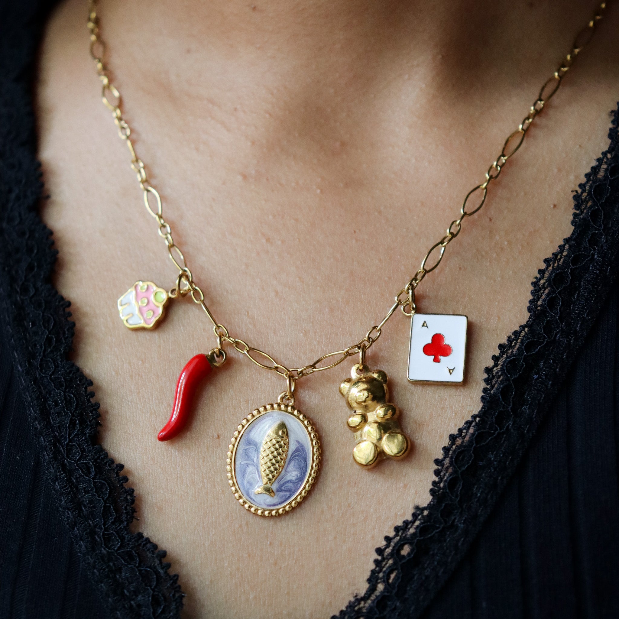 Charm bar