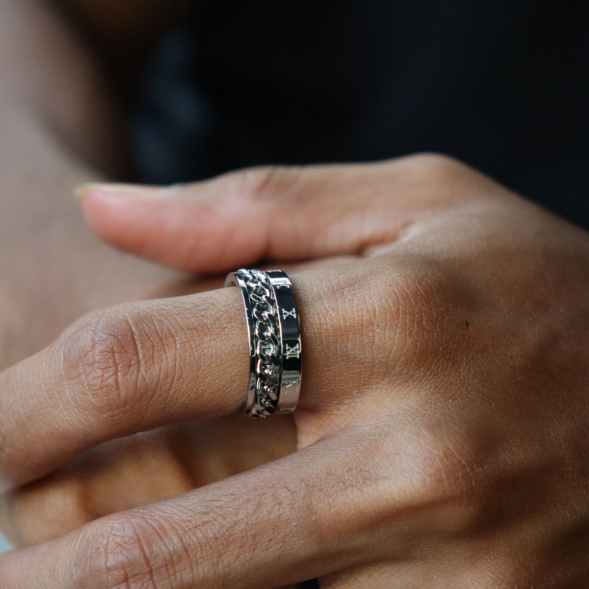Roman chain ring