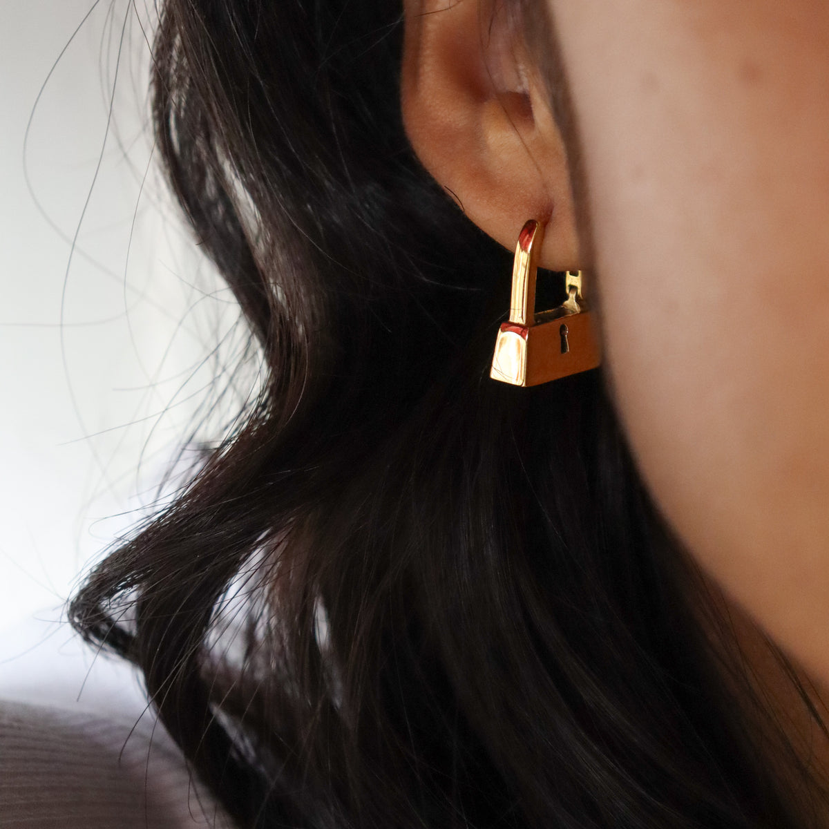Secrets hoops