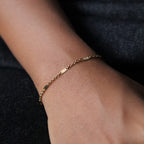 Spaced flat bracelet