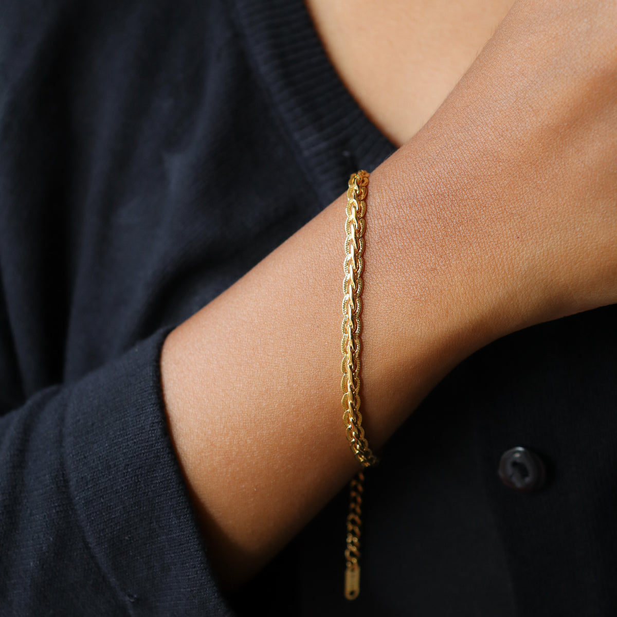 Suhana bracelet