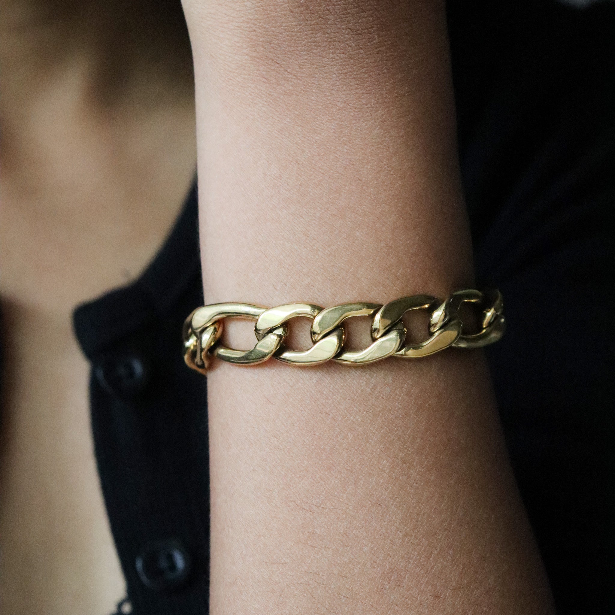 Thick figaro cuban bracelet